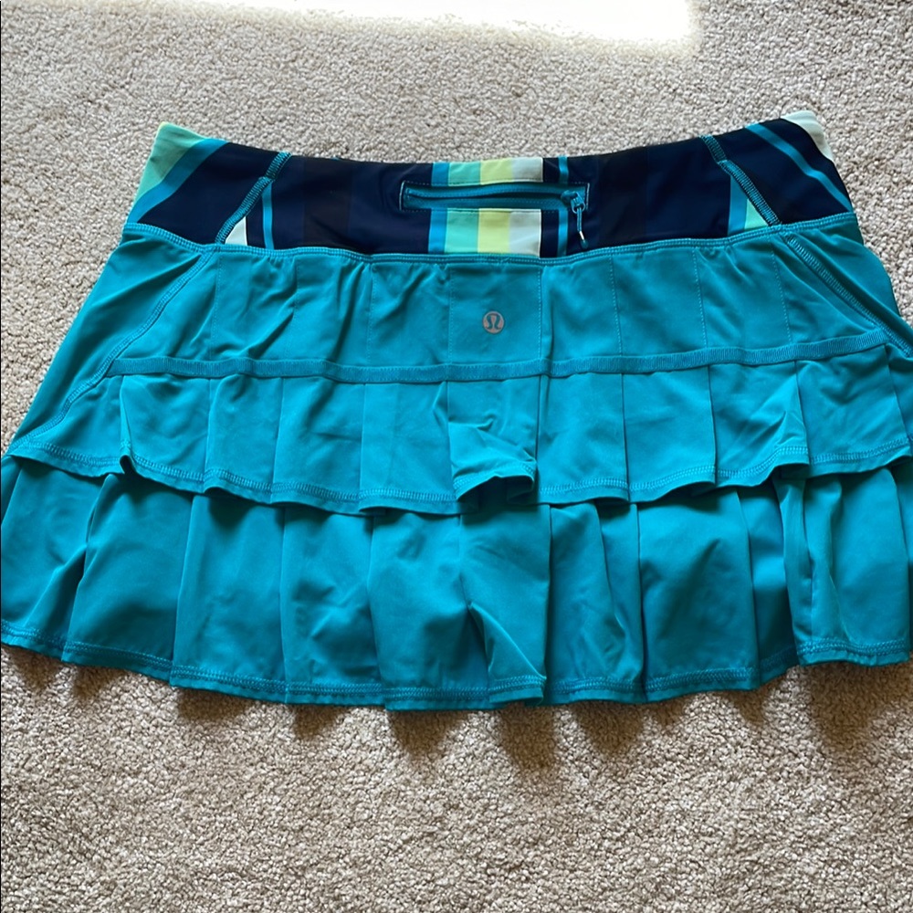 Lululemon Pacesetter skirt
